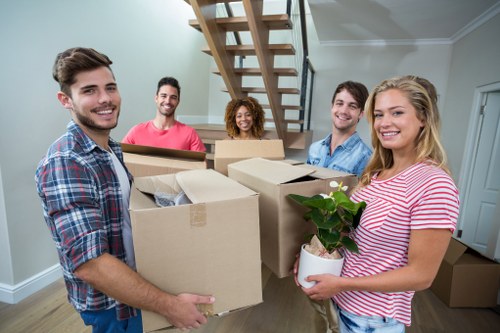 Packing boxes and moving supplies in Surrey for home relocation