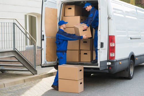 Strong cardboard packing materials and boxes for Surrey moves
