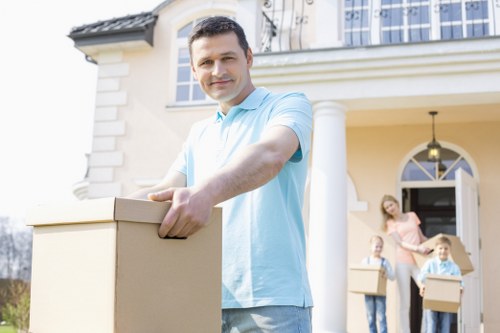 Moving day preparation with Surrey removal experts