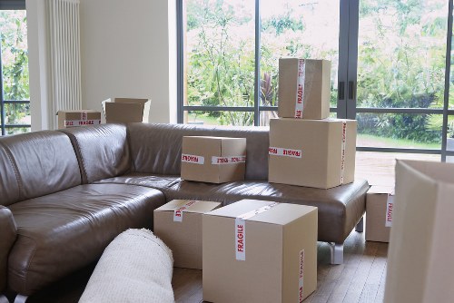 Removal van service for flats and houses in Surrey